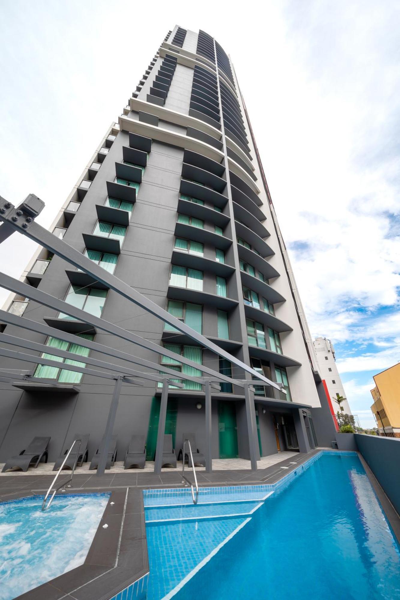 Oaks Brisbane On Felix Suites Exterior photo